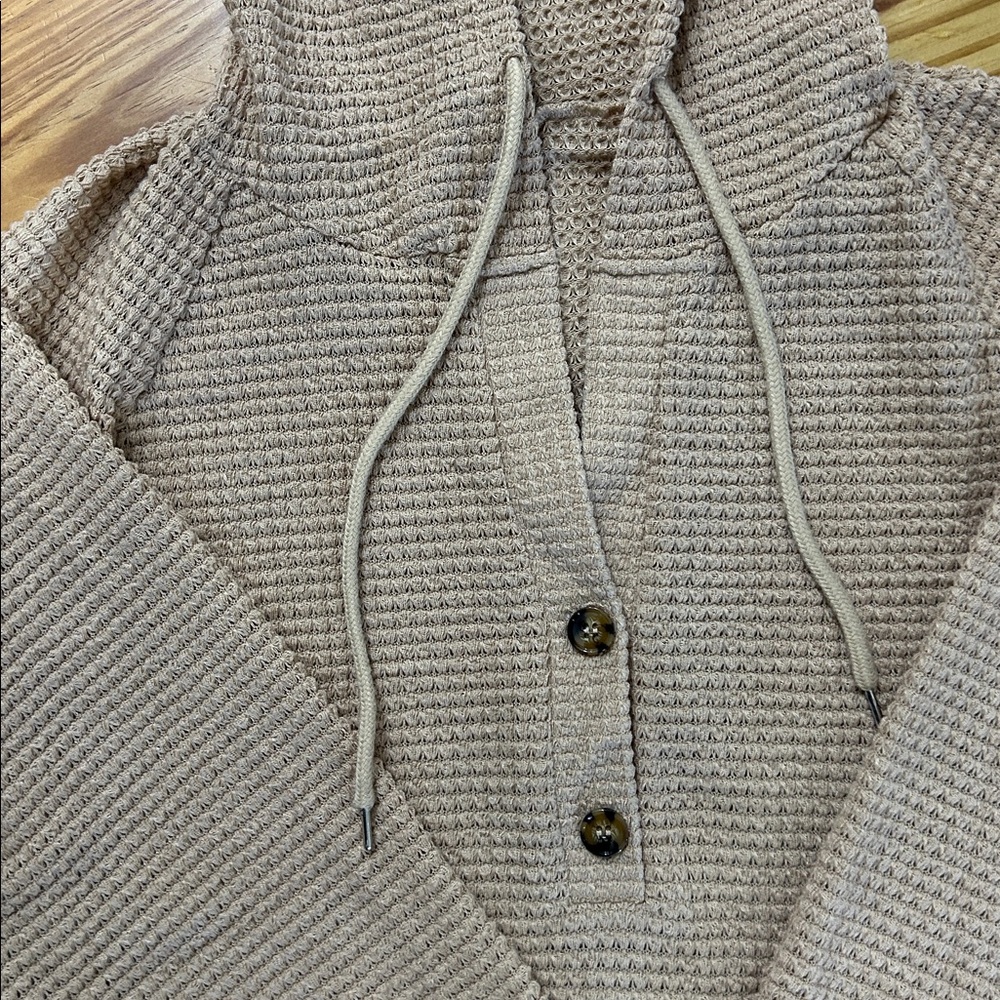 Sweater - Picture 5 of 6